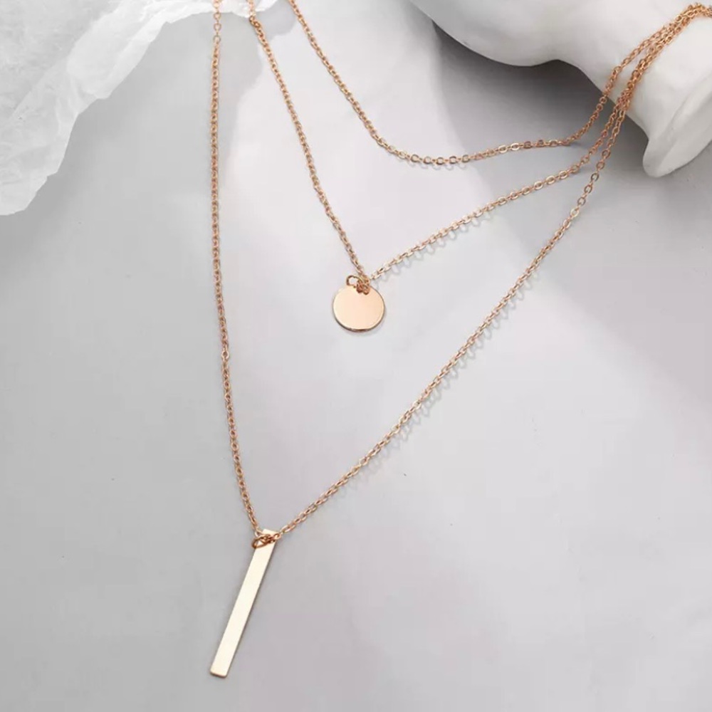 NEW Gold Circle Bar Multi Layered Necklace - Picture 2 of 3